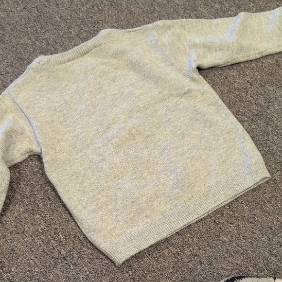 Disney Gray Sweater with Mickey Mouse in Yellow and Red - Picture 5 of 5